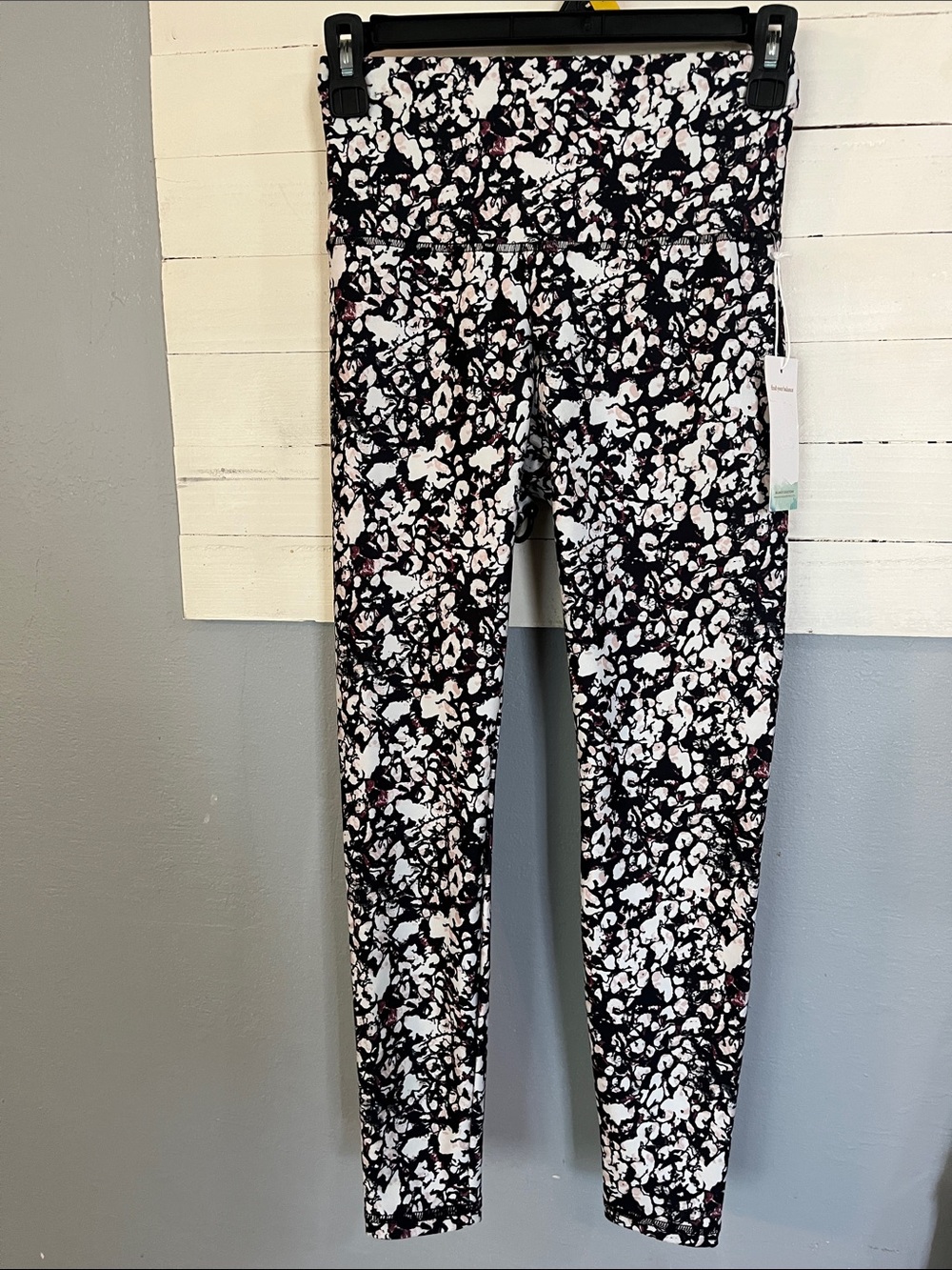 Balance collection leggings